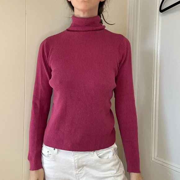 Vintage Q&A Made in Australia Turtleneck - Picture 3 of 13